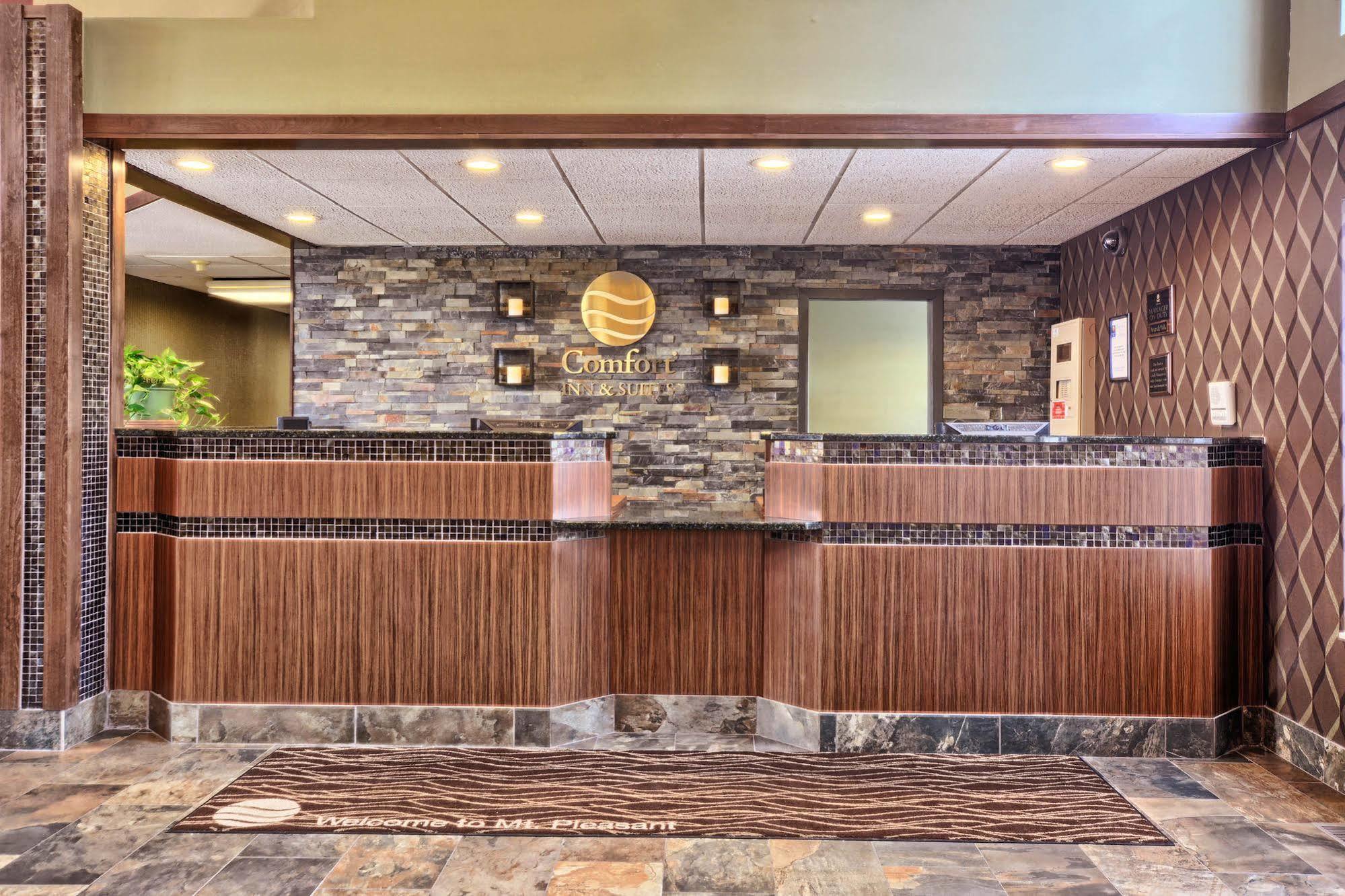 Comfort & And Conference Center Hotel 3*